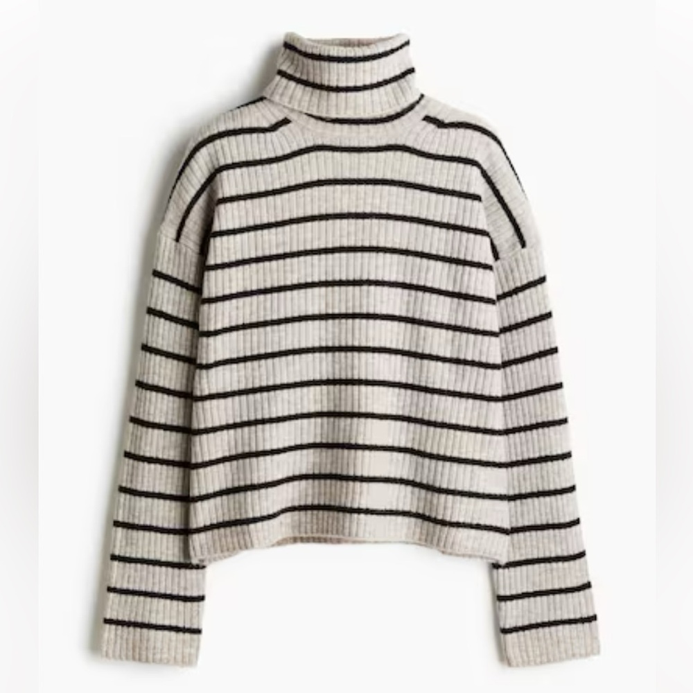 H&M Grey & Black Turtleneck Sweater